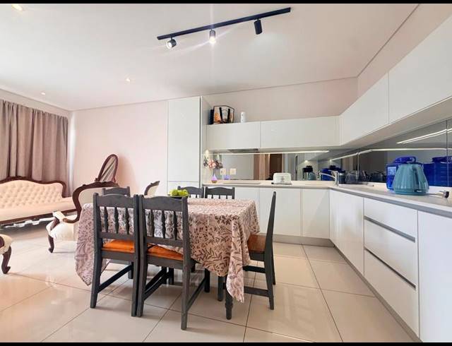 2 BEDROOM PROPERTY TO RENT IN HOUGHTON ESTATE